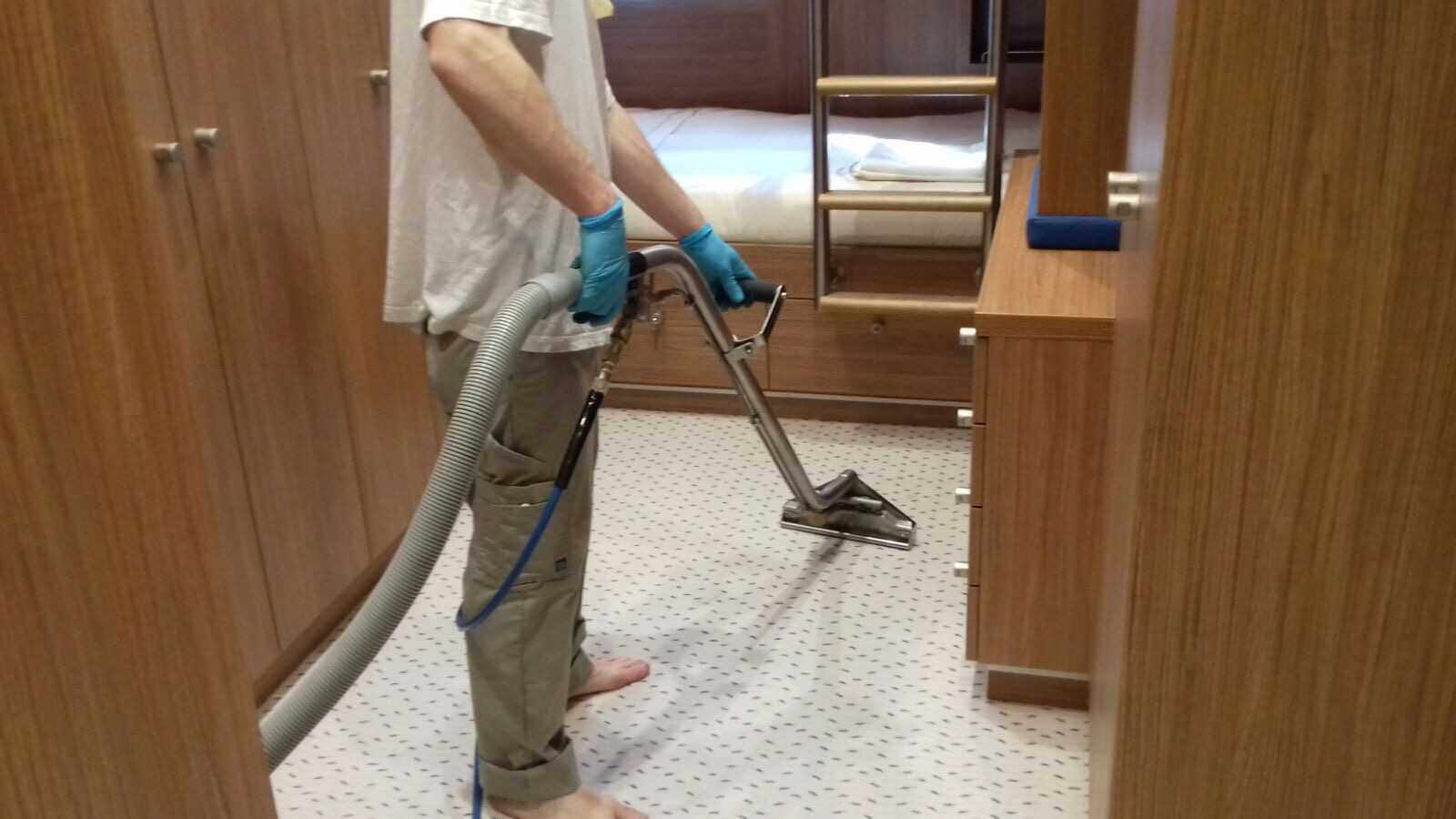 Vacuum carpet cleaning